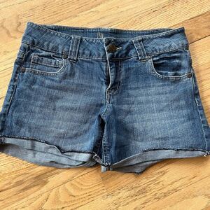 CP jeans woman’s (jr) size 5 jean shorts